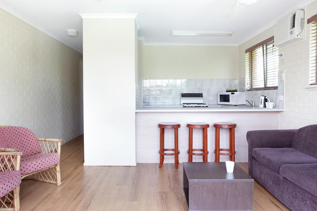 Mooloolaba Motel ภายนอก รูปภาพ