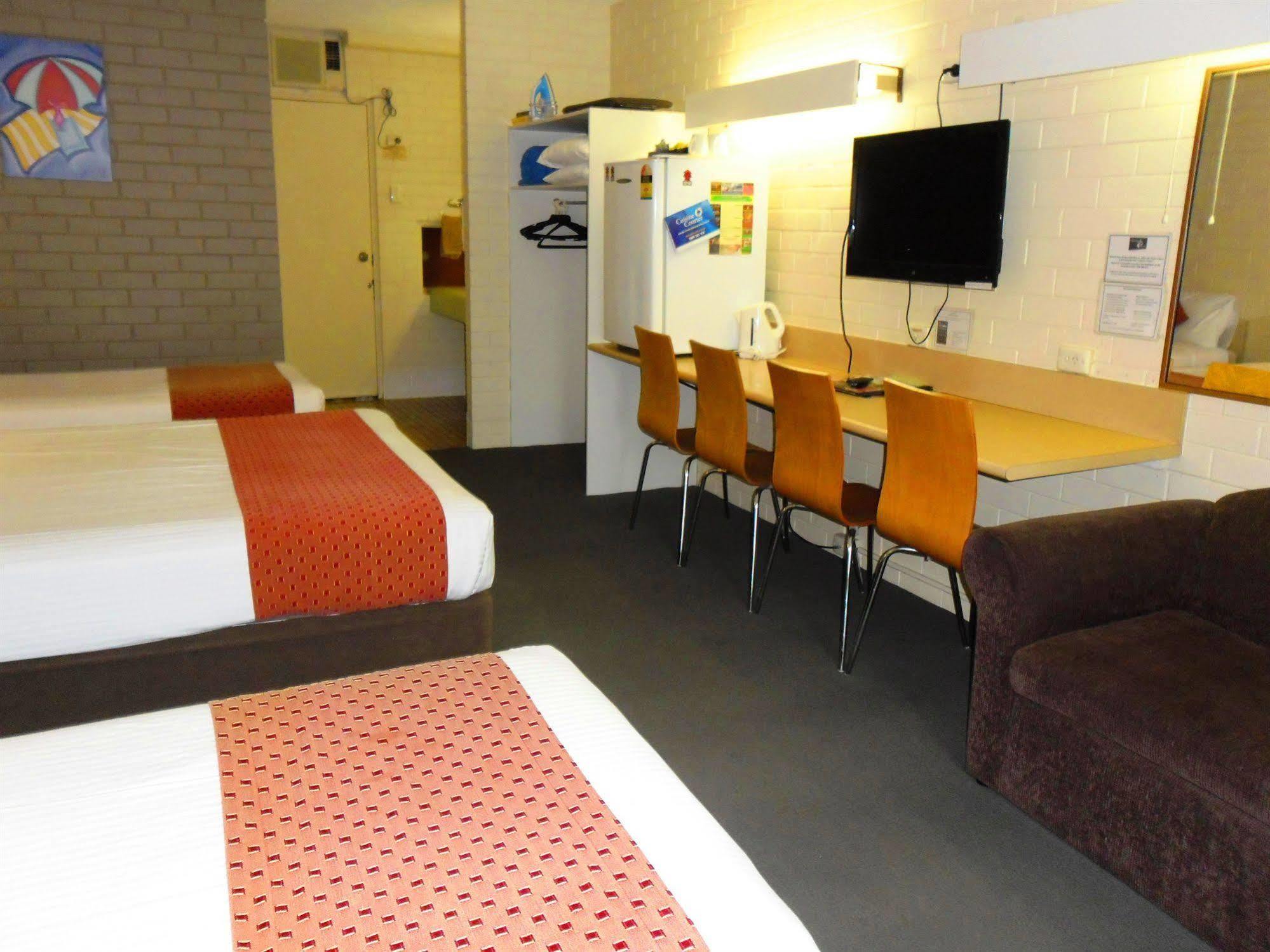 Mooloolaba Motel ภายนอก รูปภาพ