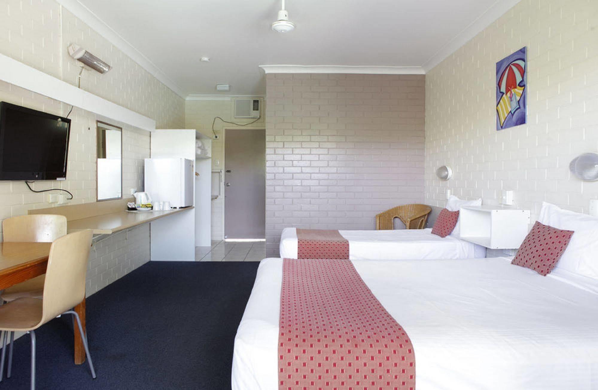 Mooloolaba Motel ภายนอก รูปภาพ